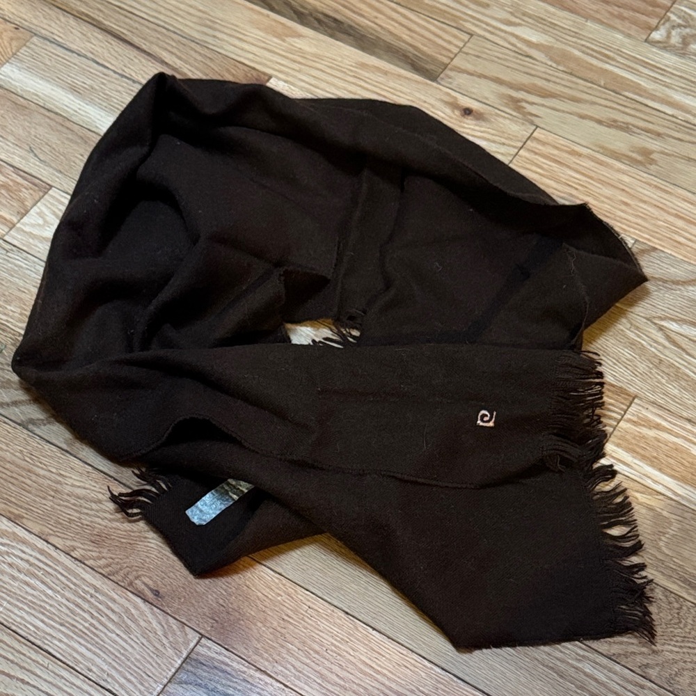 Vintage Courtelle scarf 🧣